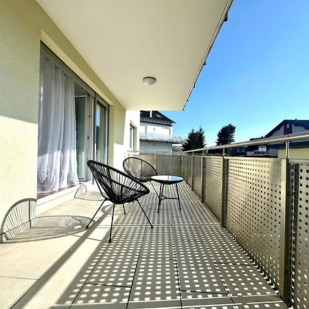 Bonnystay Rheinfelden - 6 Personen - Küche - Parkplatz - Terrasse Apartment Karsau
