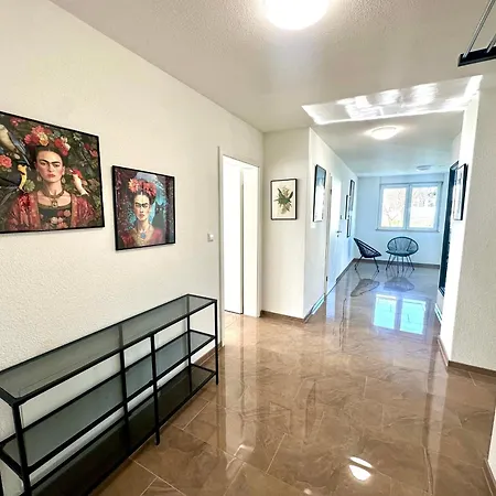 アパート Bonnystay Rheinfelden - 6 Personen - Kueche - Parkplatz - Terrasse Karsau